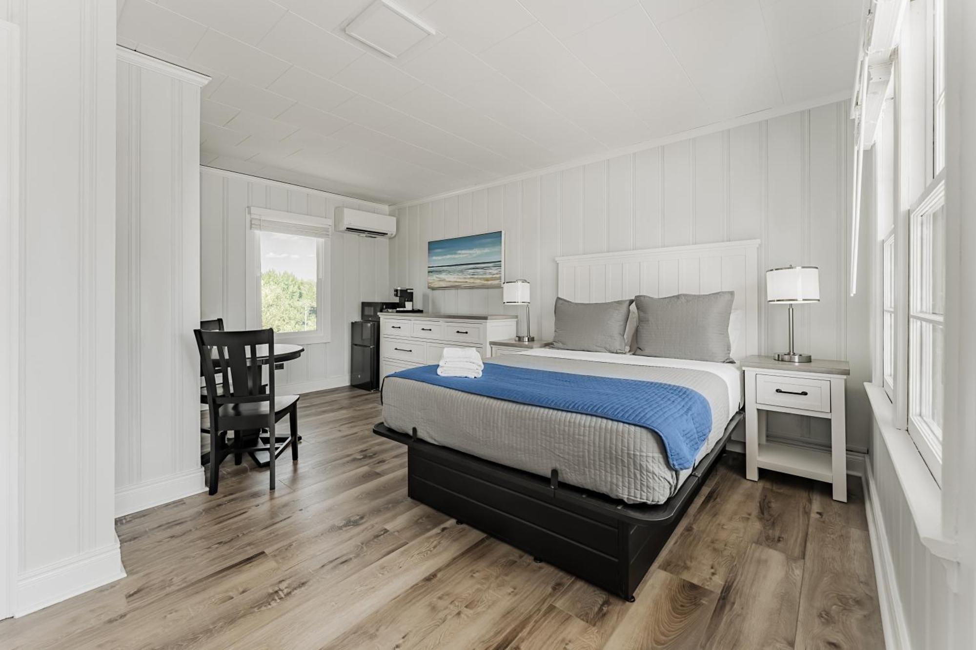 Mia'S Boutique Hotel Nags Head Exterior photo