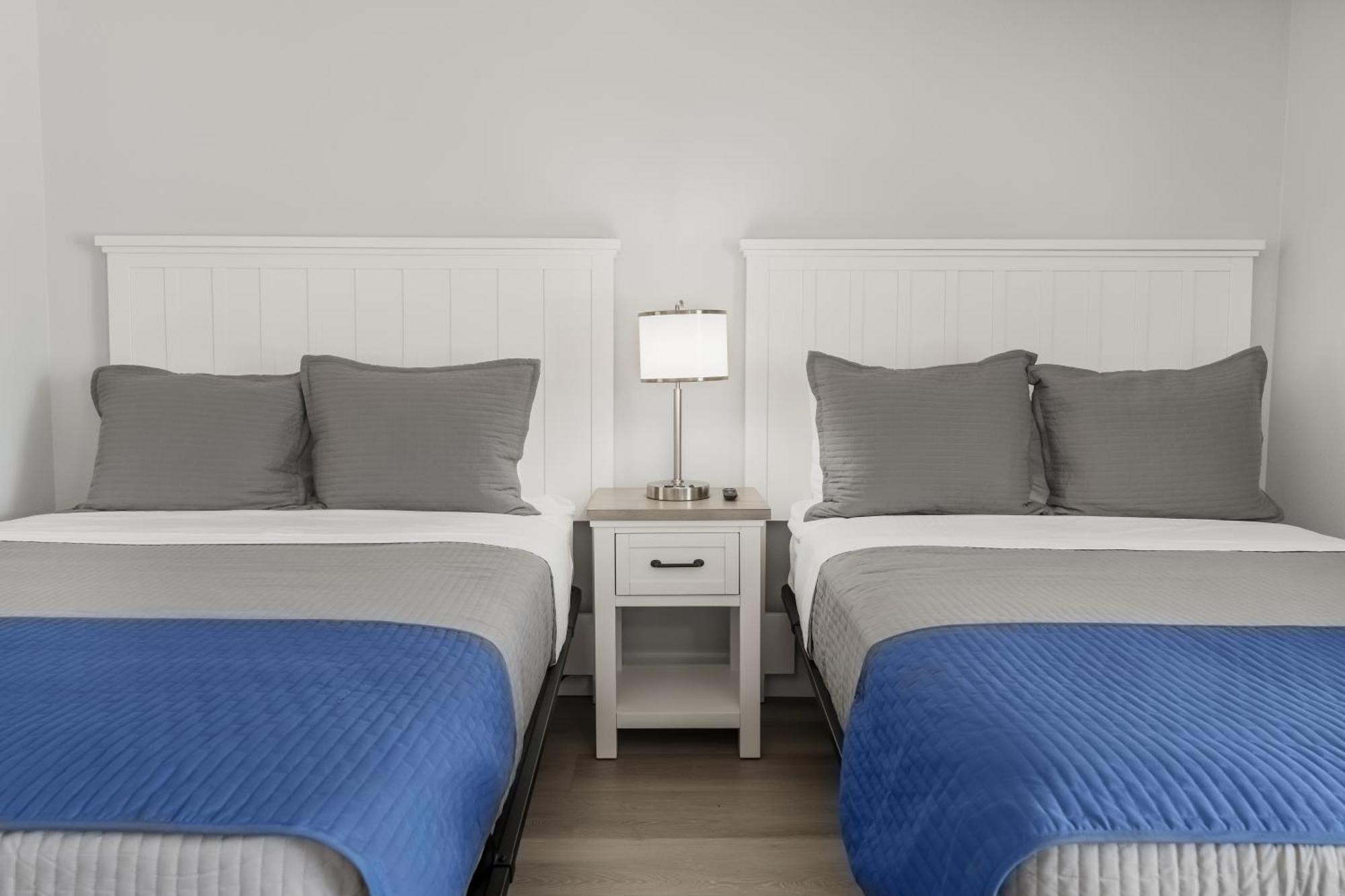 Mia'S Boutique Hotel Nags Head Exterior photo
